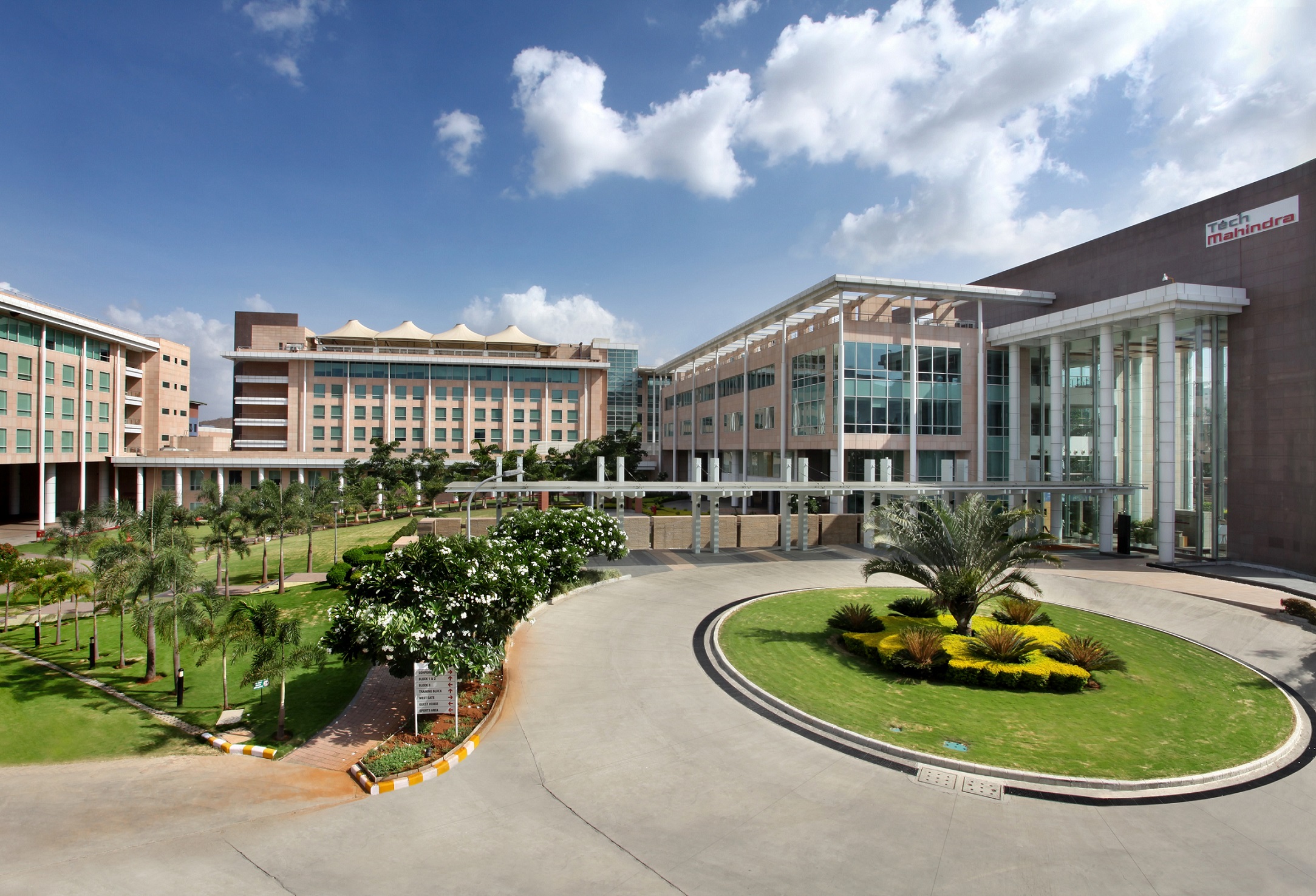 Tech Mahindra Careers for Freshers 2022