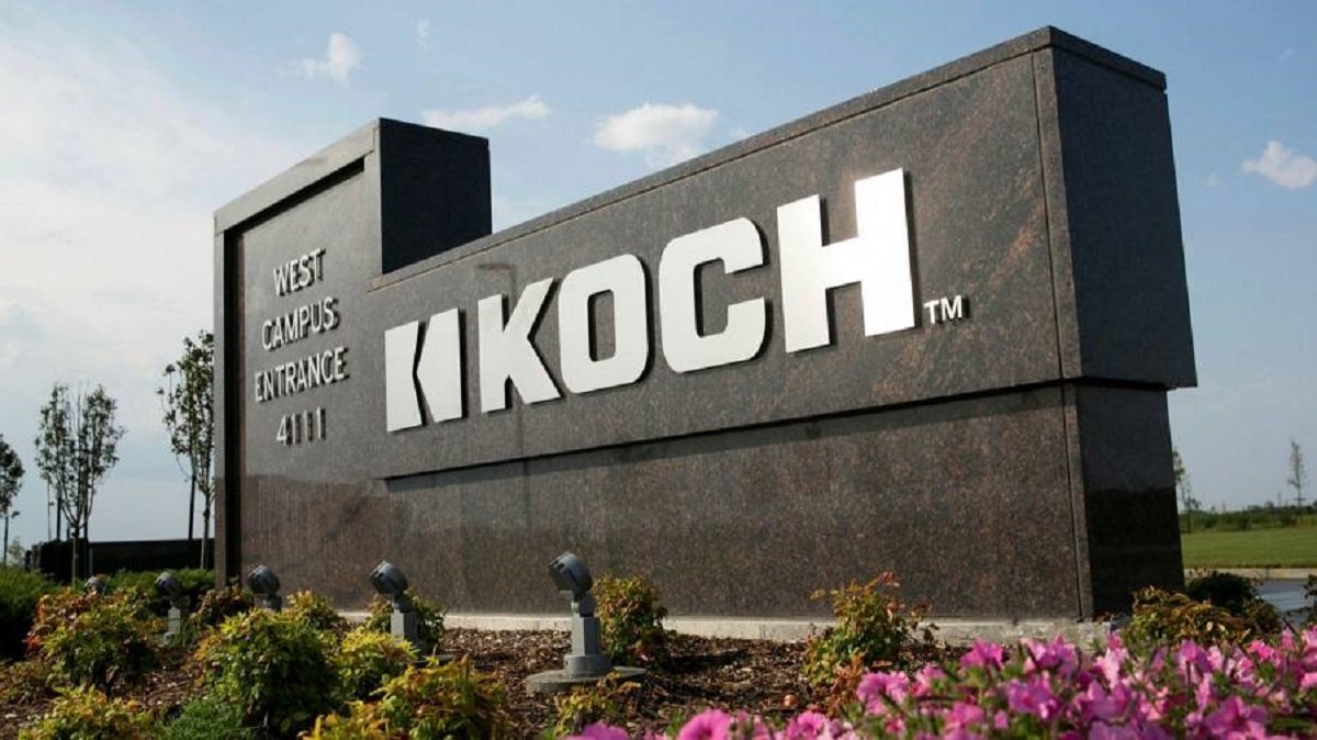 Koch Off Campus Drive 2022