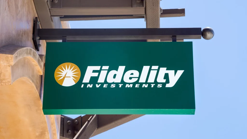 Fidelity Off Campus Drive 2023