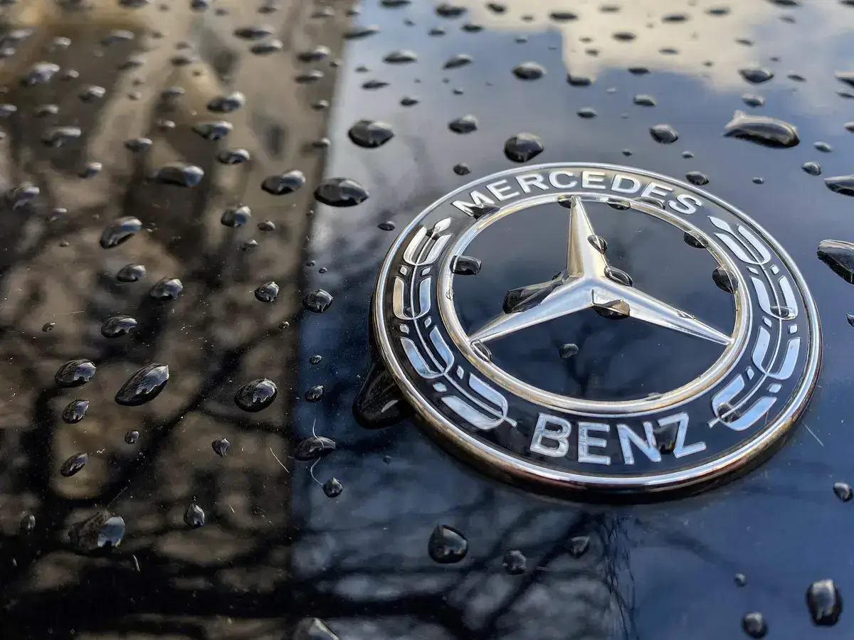 Mercedes-Benz Internship 2023-2024